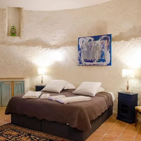 Aparthotel Chateau Hermitage De Combas Servian