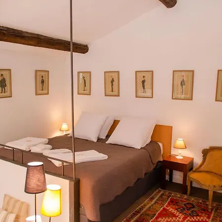 Apartmanhotel Chateau Hermitage De Combas Servian