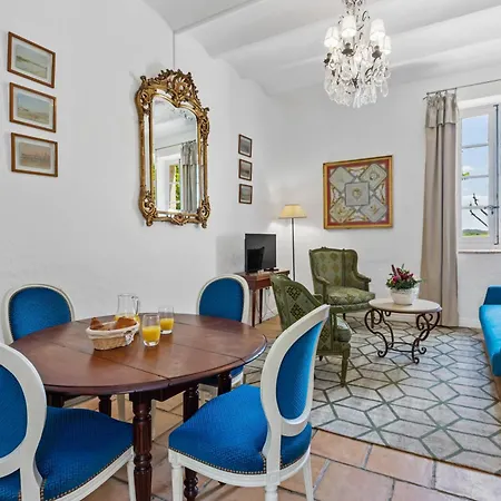 Chateau Hermitage De Combas 4* Servian