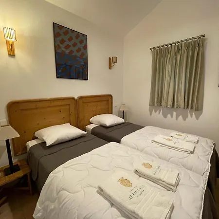 Aparthotel Chateau Hermitage De Combas Servian