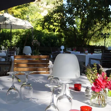 Chateau Hermitage De Combas Apartmanhotel 4*
