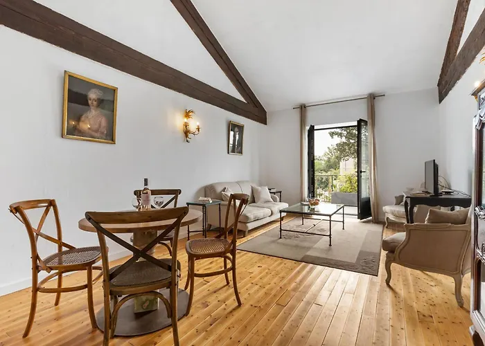 Lägenhetshotell Chateau Hermitage De Combas Servian