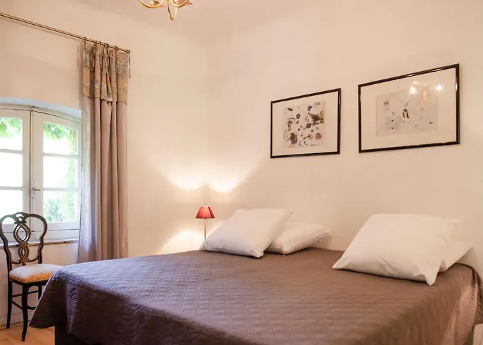 Lägenhetshotell Chateau Hermitage De Combas Servian