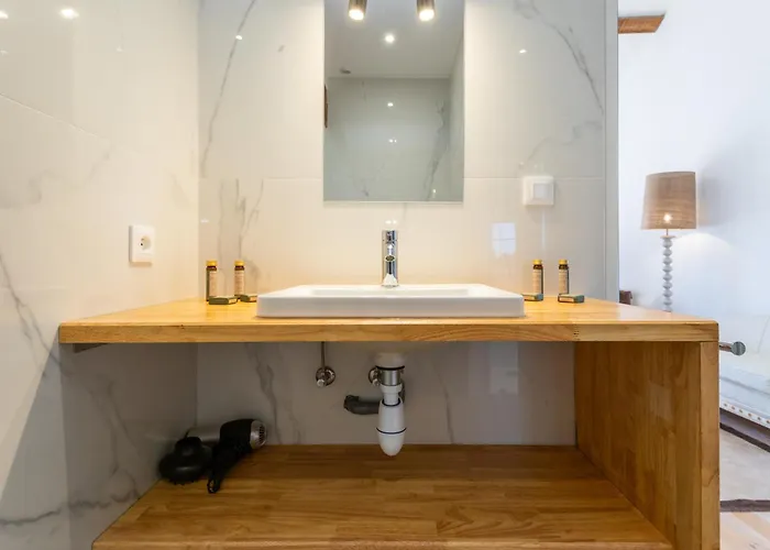 Chateau Hermitage De Combas Servian